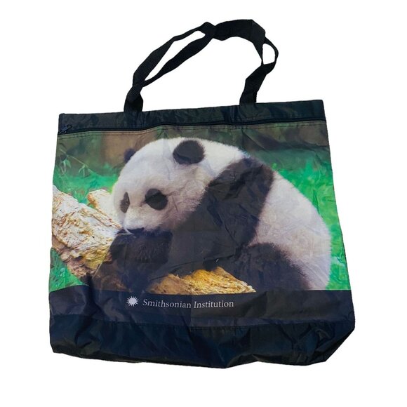 #4719 Smithsonian Institution tote bag with panda bear - Picture 1 of 6